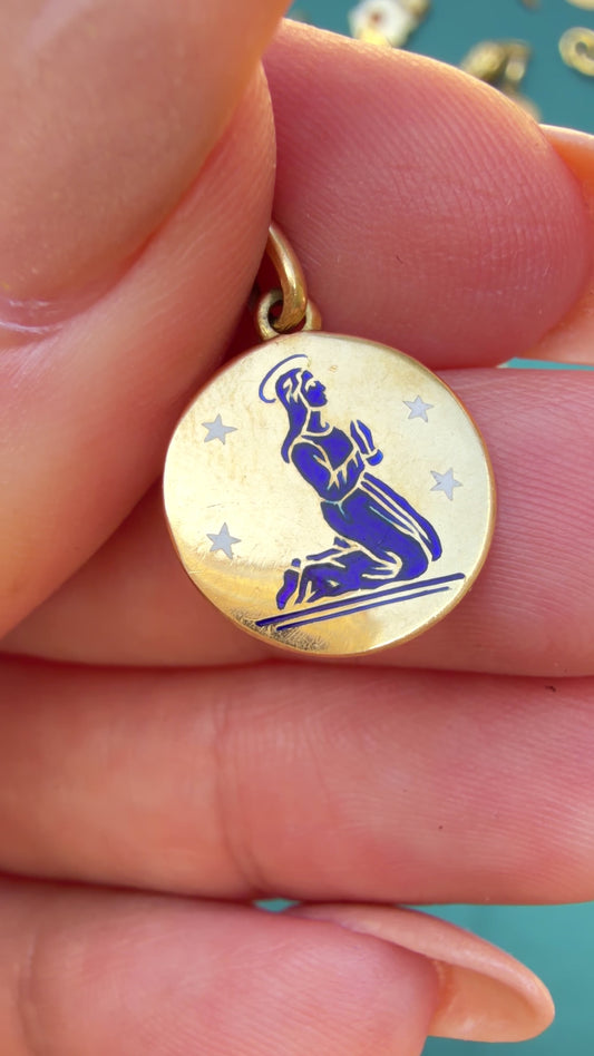 Vintage yellow 18K gold Virgo zodiac enamel pendant