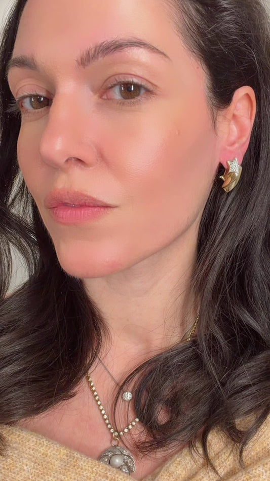 Vintage 14K approx .32ctw diamond shooting stars omega back earrings